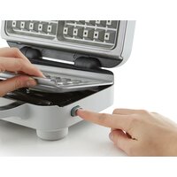 Вафельница Breville VST072 - Превью изображения №3 — Интернет-магазин beznal24.by
